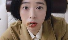 秦海璐吃瓜表情