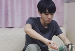 黄俊凯吃瓜,揭秘娱乐圈背后的真相