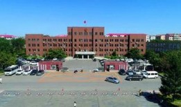 城建学院沈阳吃瓜,一场校园“吃瓜”盛事背后的校园生活点滴