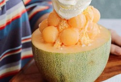 吃雪糕哈密瓜,雪糕与哈密瓜的完美邂逅