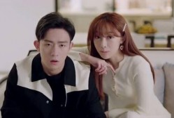 情侣拥抱吃瓜视频,情侣拥抱吃瓜视频引发网友热议