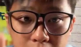 吴奇隆吃瓜考古