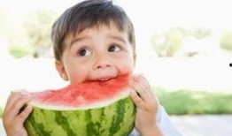 妲喜吃瓜日常短剧,宫廷风云中的娱乐至上