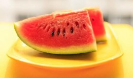 吃了哈密瓜吃西瓜有蒜味,揭秘蒜味之谜