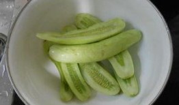 咸咸瓜怎么吃,解锁夏日清新美味新体验