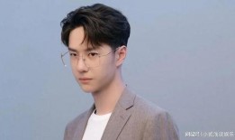 王一博吃瓜照片,意外曝光娱乐圈幕后真相