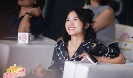 黄英吃瓜比拼大赛,瓜界风云再起，谁将问鼎瓜王宝座？