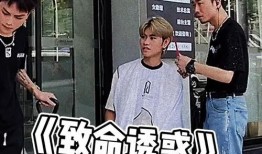 吃瓜群众搞笑瞬间视频,笑料百出！吃瓜群众搞笑瞬间大盘点