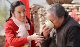 秀莲前排吃瓜,揭秘娱乐圈幕后风云